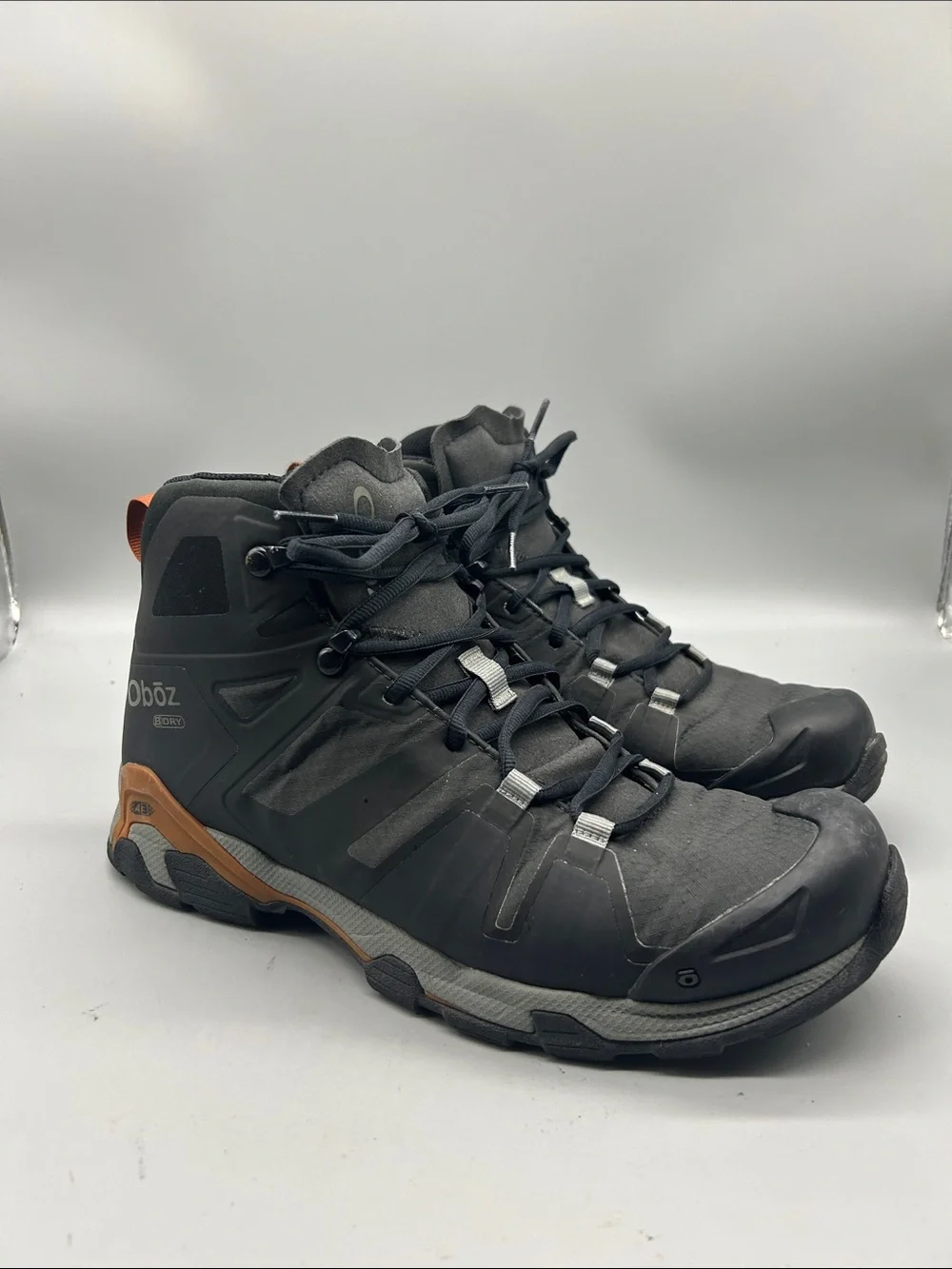 Oboz Arete Mens Size 10 Waterproof Hiking Boots Shoes Black Gray Copper 42601